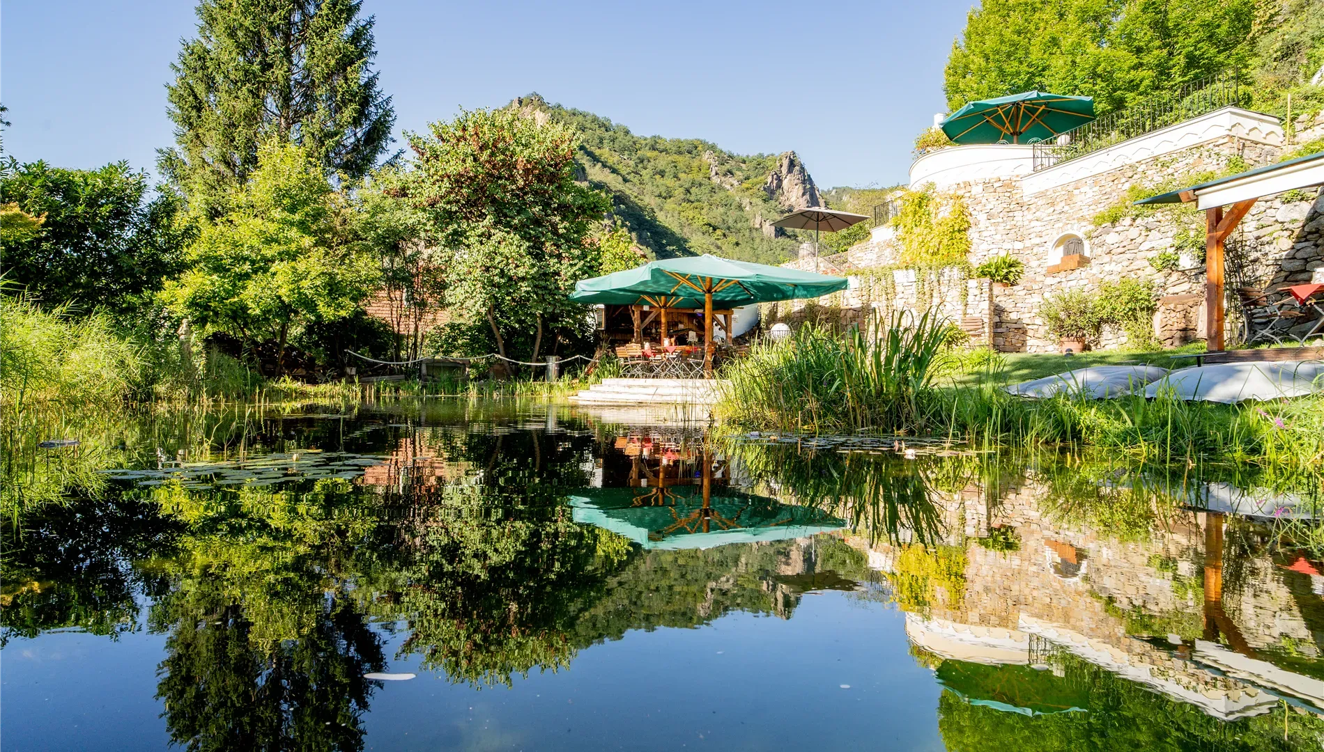 Kein Bildtext verfügbar